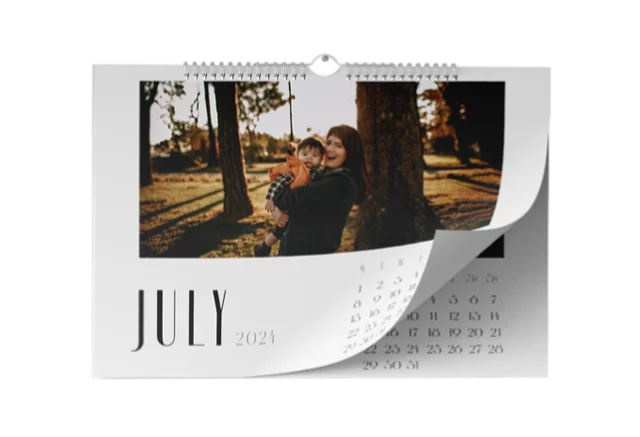 Календари раскладные на полиграфической бумаге 12 месяцев